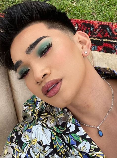 how tall is bretman rock|Bretman Rock Biography; Net Worth, Age, Height,。